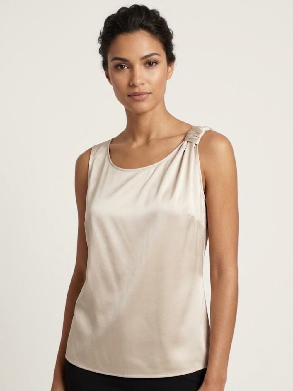 St. John Cream Silk Sleeveless Blouse size 16